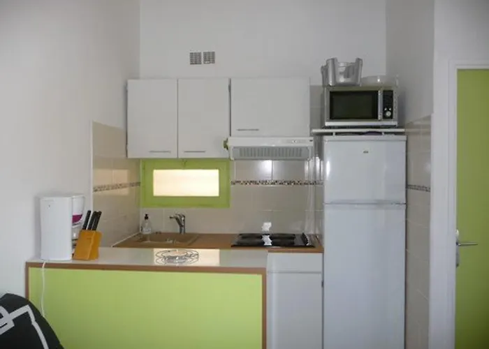 T2 Avec Terrasse, Parking, Proche Et Commerces - - Fr-1-782-40 Lägenhet Le Barcarès